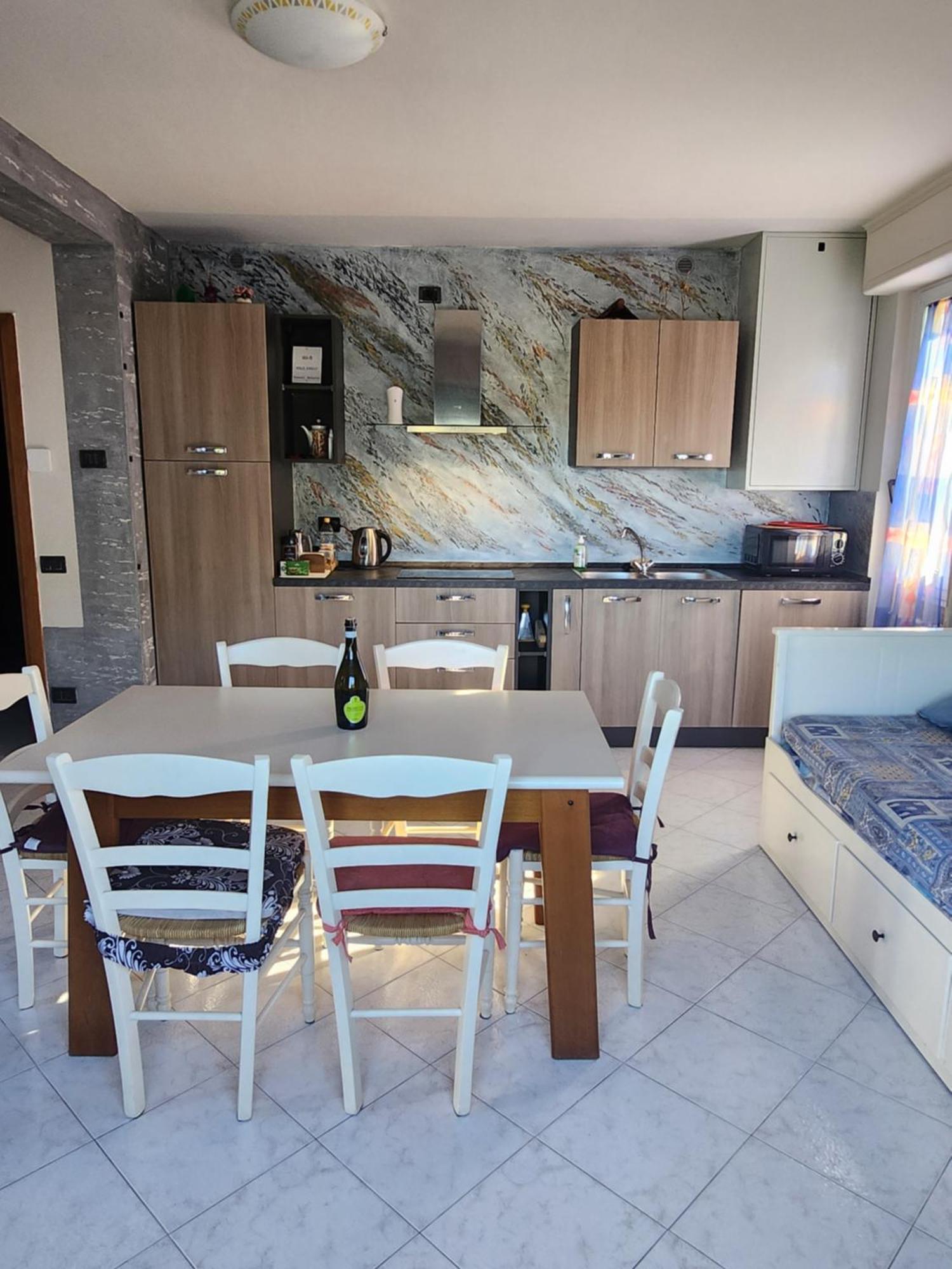 Kidonia - Iseo Lake Apartmens Сале-Маразино Экстерьер фото